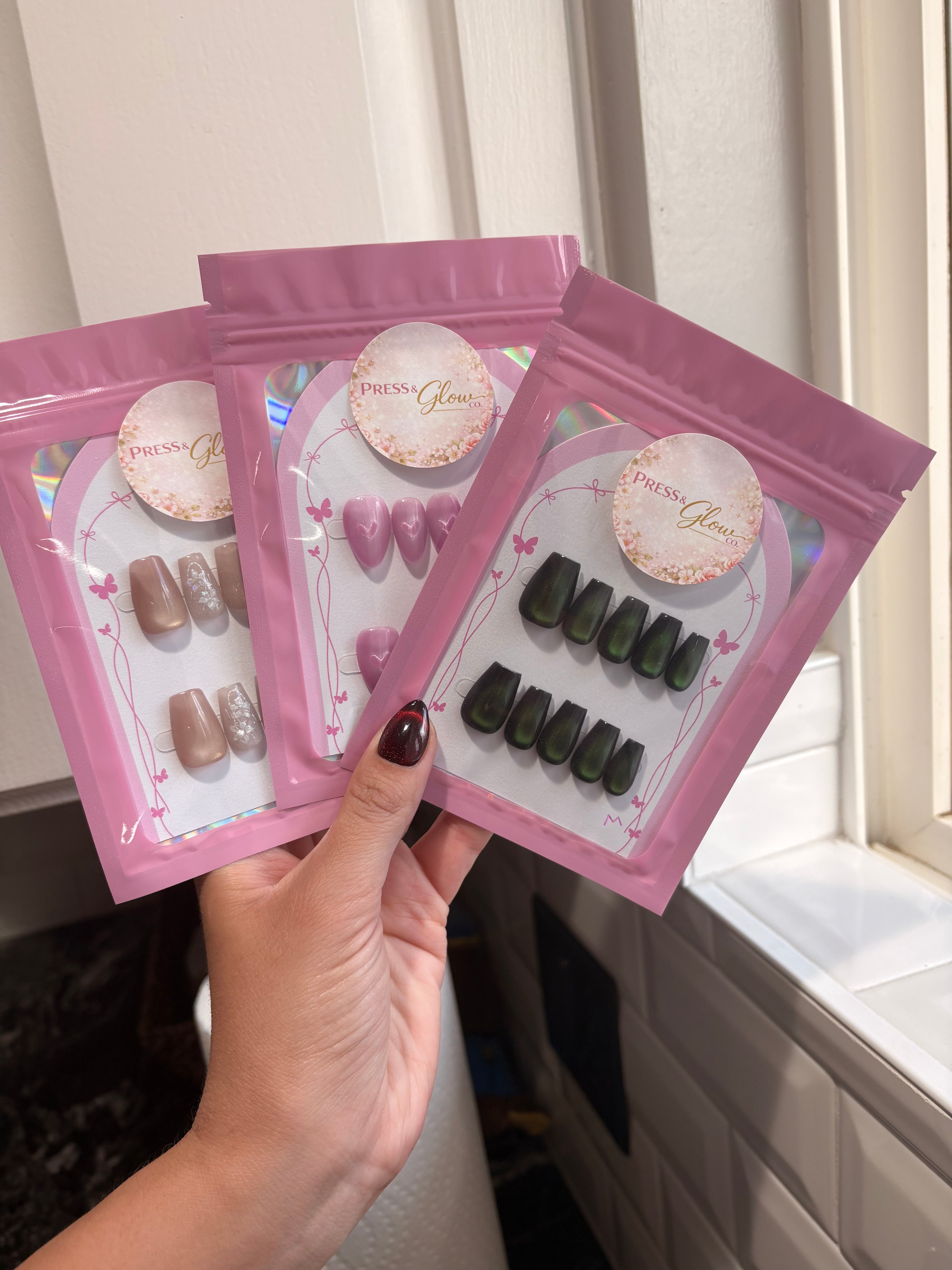 Press-on Nail Kit